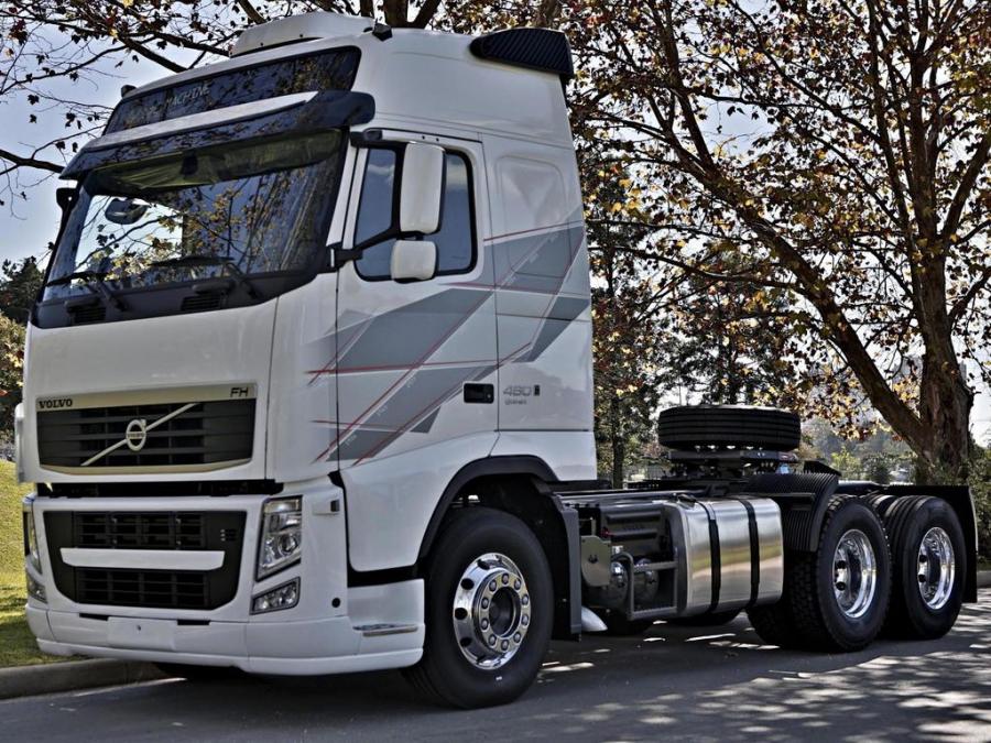  Volvo FH 460 6x2 Time Machine Limited Edition 2013 года  (фото 6 из 7)